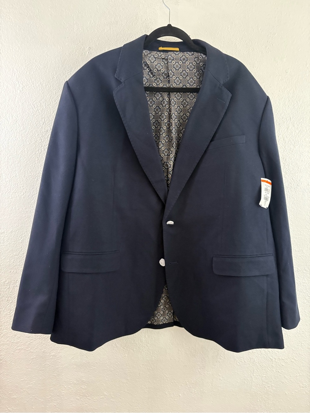 Johnny Bigg  navy blue two button  tailored blazer with patterned lining size 54